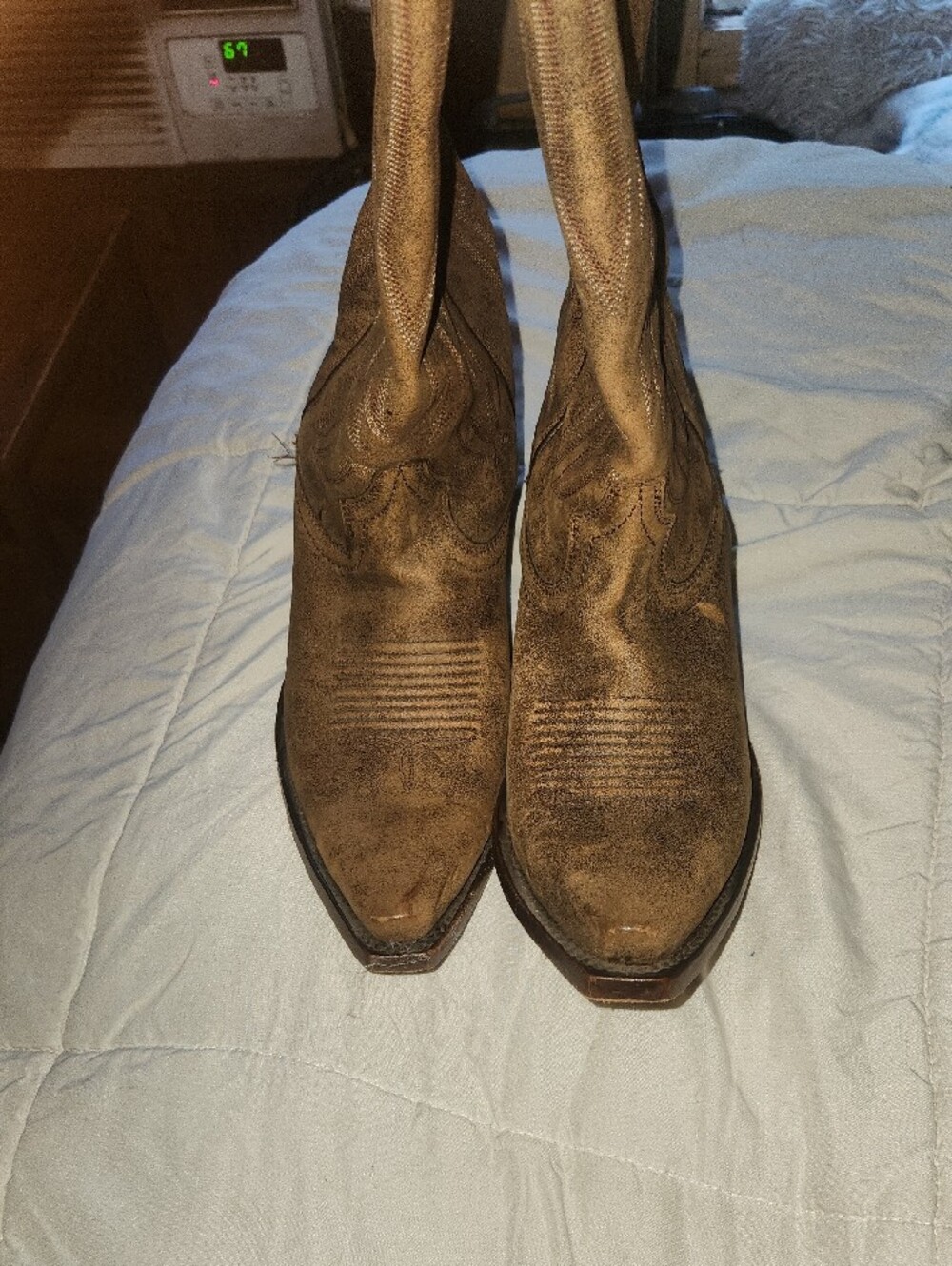 Ariat Semi-tall Women’s Brown Studded Western Cowboy Boot - Picture 6 of 8